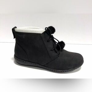 Soft Style Jinger Womens Boot Black Size 7 M